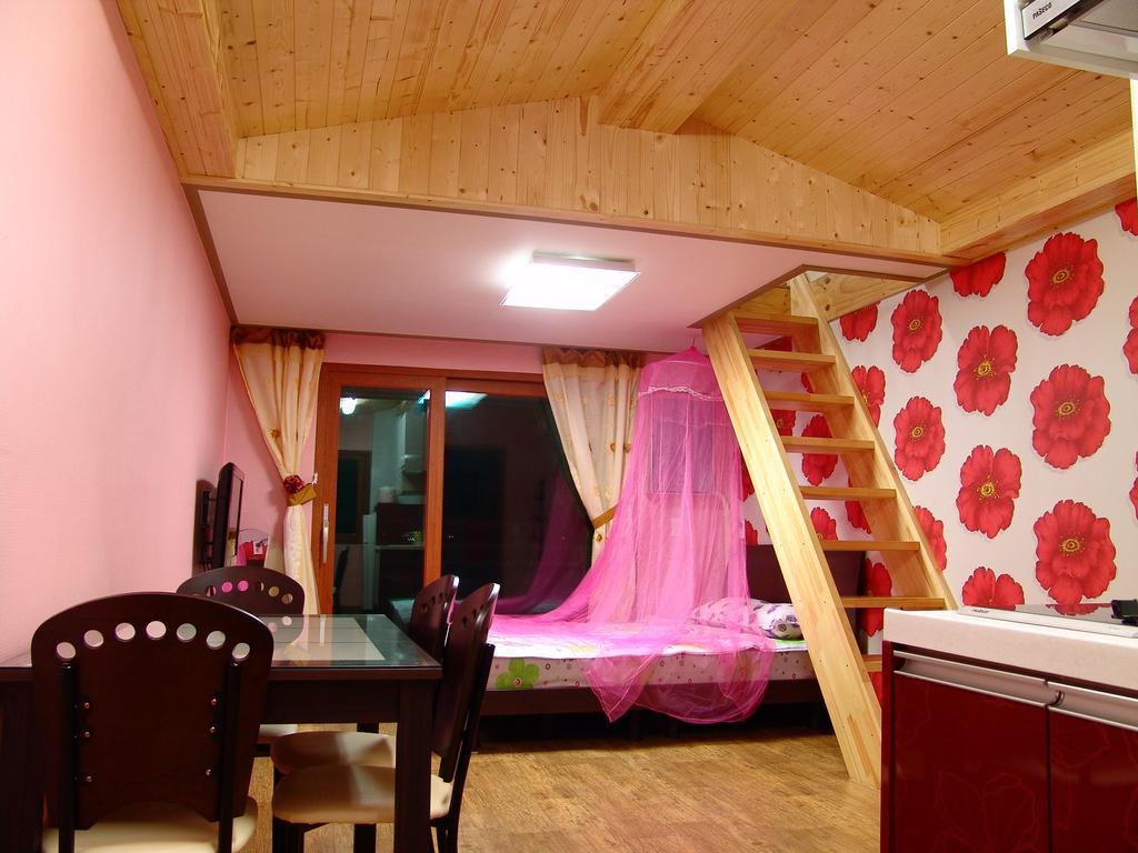 Yongdu Beach Pension Boryeong Exterior foto